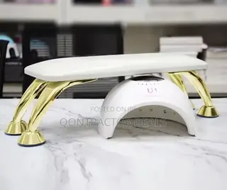 Cushioned Armed Rest for Nails