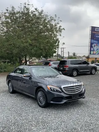 Mercedes-Benz C300 2015 Gray