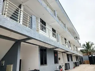1bdrm Apartment in Pure Water for rent