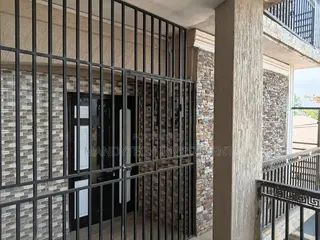 2bdrm Apartment in Lake Side Estate for rent