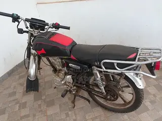 Royal RY125 2021