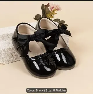 Black Shoes for Girls