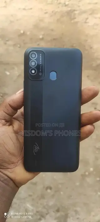 Itel P37 32 GB Black