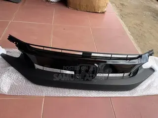 Honda Civic 19 Top Shell /Grille Black.