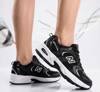 New Balance 530 Black/White