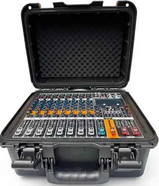 Yamaha Mixer in Flight Case