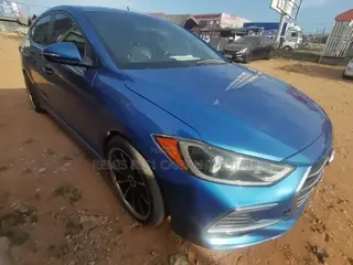 Hyundai Elantra 2018 Blue