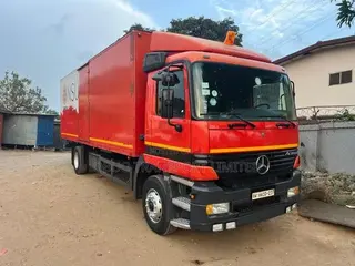 Mercedes-Benz Actros Truck 2022 Red