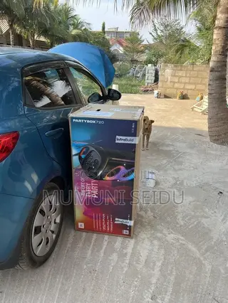JBL Partybox Ultimate 1100 Watts