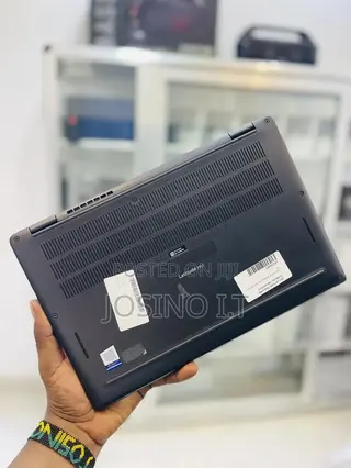 Laptop Dell Latitude 7320 16GB Intel Core I7 SSD 256GB
