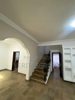 3bdrm Apartment in A&C Mall Area for rent