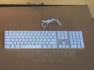 Apple Keyboard