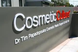 3d and 2d Signages