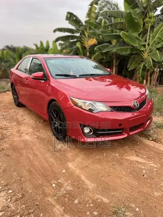 Toyota Camry SE Sport 4dr Sedan (2.5L 4cyl 6A) 2014 Red