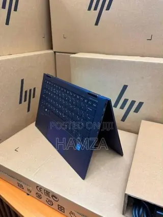 New Laptop HP Dragonfly Folio 16GB Intel Core i5 SSD 512GB