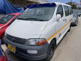 Toyota HiAce 2008 White