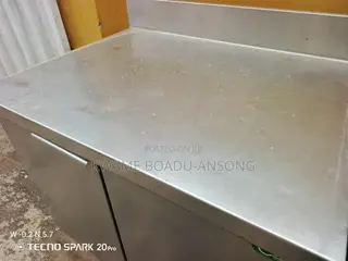 WorkTop Freezer