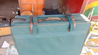 Uk Used Traveling Bag