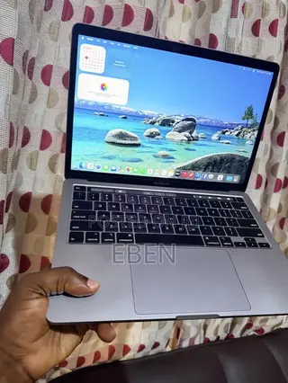 Laptop Apple MacBook Pro 2020 32GB Intel Core i7 SSD 512GB