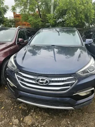 Hyundai Santa Fe 2016 Gray