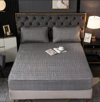 Waterproof Bedcover With Pillowcases