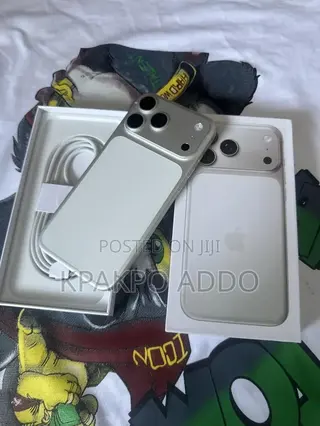 Apple iPhone 17 Pro Max 256 GB Silver