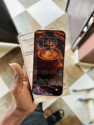 New Apple iPhone 17 Pro Max 256 GB Orange