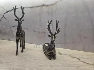 Decorative Figurines