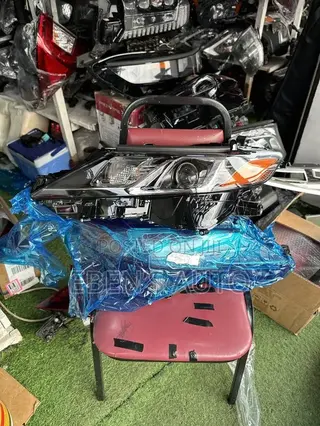 Toyota Camry 2018-2020 Headlights