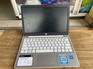 Laptop HP Stream Notebook 4GB Intel SSD 32GB