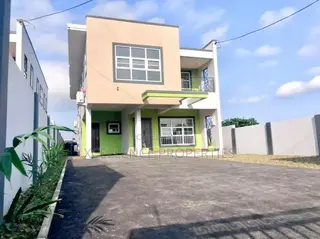 4bdrm Duplex in Xcellence Properties, Lake Side Estate for sale