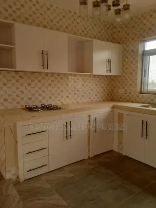 3bdrm Apartment in Lake Side for rent