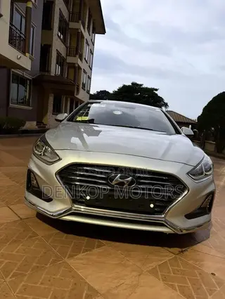Hyundai Sonata SE 2019 Silver