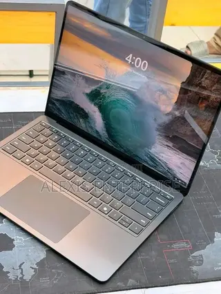 New Microsoft Surface Laptop 16GB Qualcomm Snapdragon X Plus SSD 1T