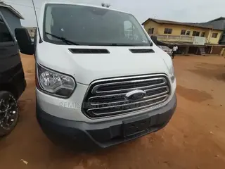 Ford Transit 2018 White