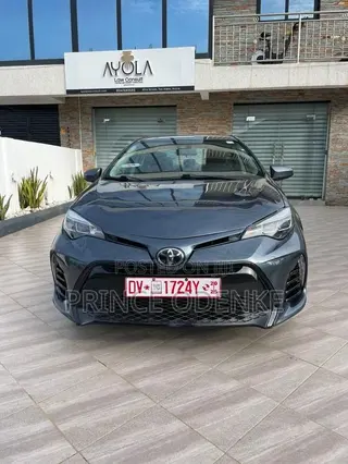 Toyota Corolla LE (1.8L 4cyl 2A) 2019 Gray