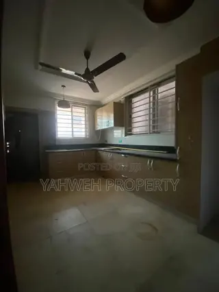 4bdrm House in Spintex Baatsona for rent