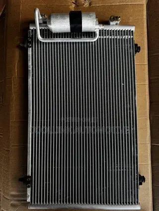 Pontiac Vibe AC Condenser (2003-2008)