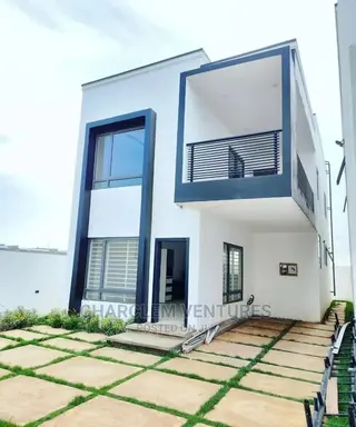 3bdrm House in East Legon for sale