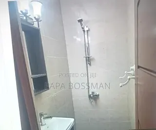 2bdrm Townhouse / Terrace in Regimanuel Balloon, Kwabenya for rent