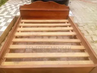 Quality Wooden Queen Size Bed Frame for Sale