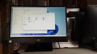 Desktop Computer Dell OptiPlex 5260 8GB Intel Core i5 HDD 500GB