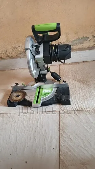 Evolution 210mm Multi-Material Compound Miter Saw