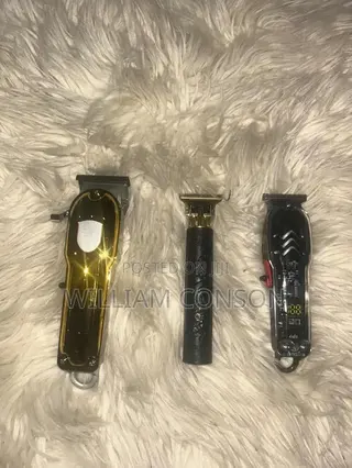 Hair Clippers With Accessories