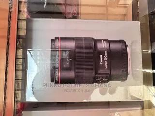 Canon 100mm F2.8L USM Lens