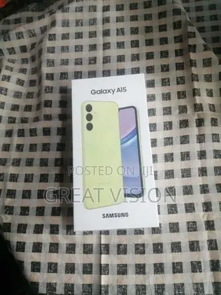 New Samsung Galaxy A15 128 GB Yellow