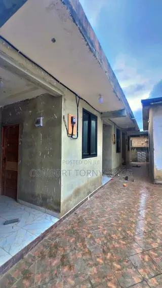 Furnished 1bdrm Apartment in Nurse Quaters, Awutu Senya East Municipal