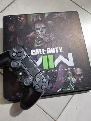 Ps4 Slim With Five Jailbreak Games