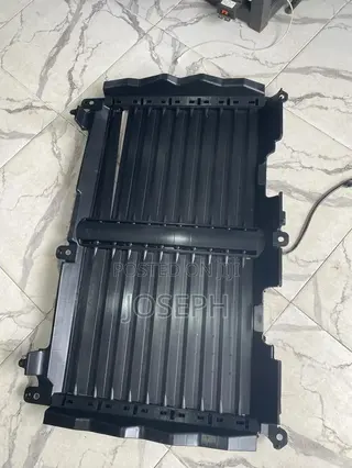 Tundra 2022,2023,2024 Shutter Grille