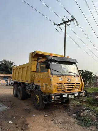Used Shacman Truck With Good Engine and Condition